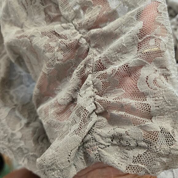 Style & Co-Taupe Stretch Nylon V-Neck 3/4 Sleeve Lace Blouse Sheer Size 3X - Picture 5 of 7